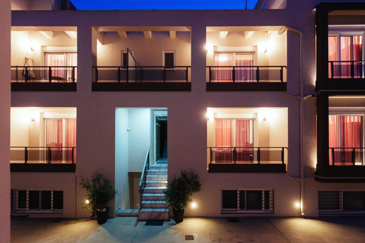 Apanema Apartments Vivári Exterior foto